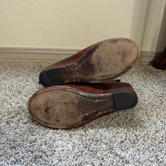 Frye Carson Wedge Cognac Brown Leather Ankle Booties Women’s Size 6 Zip Up Heel - Picture 7 of 13